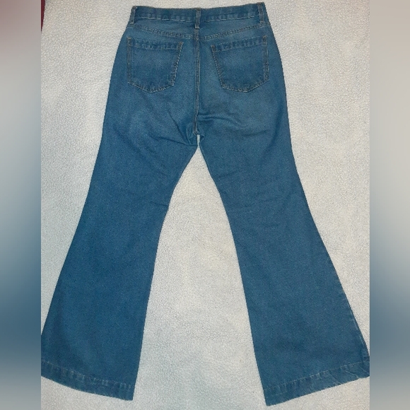 Women's High Waisted Flare Jeans - Picture 2 of 6